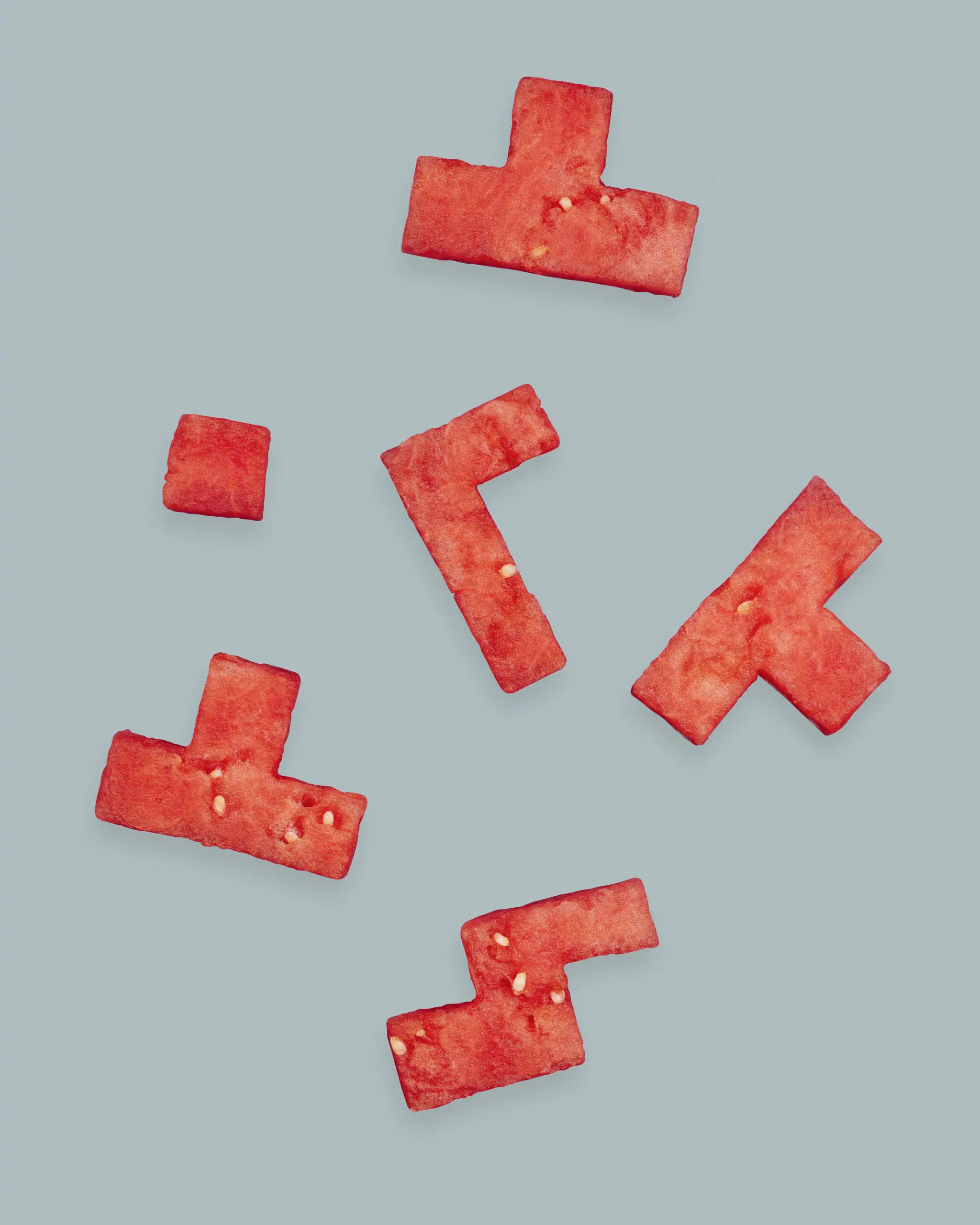 Pezzi di anguria tagliati a forma di Tetris